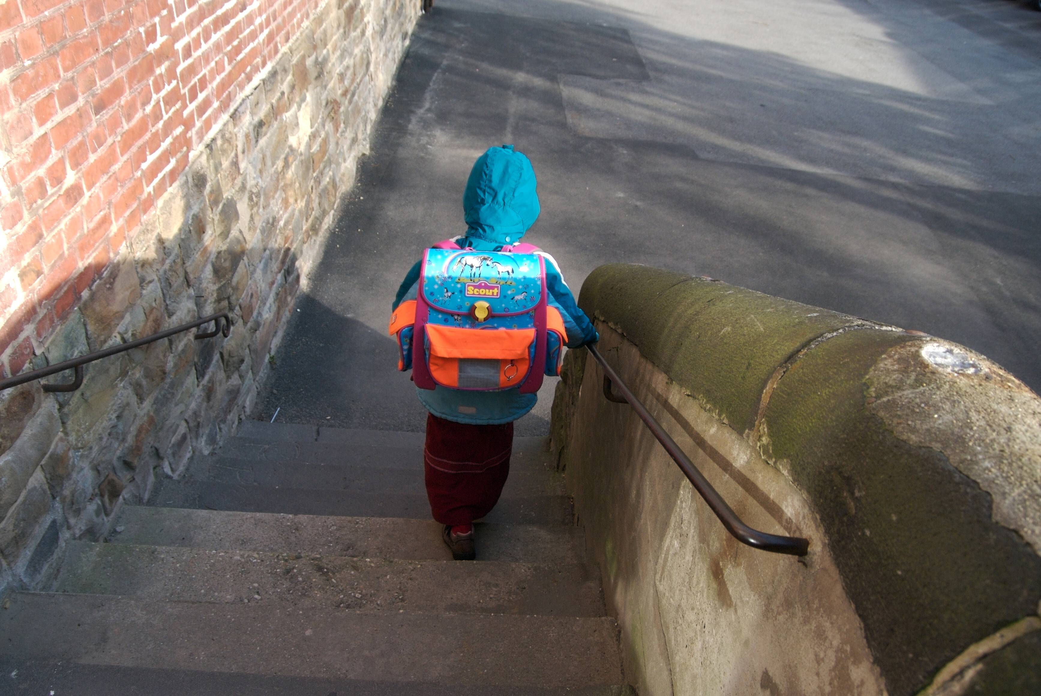 Angst Kind Alleine Zur Schule Gehen Lassen www.berliner-zeitung.de