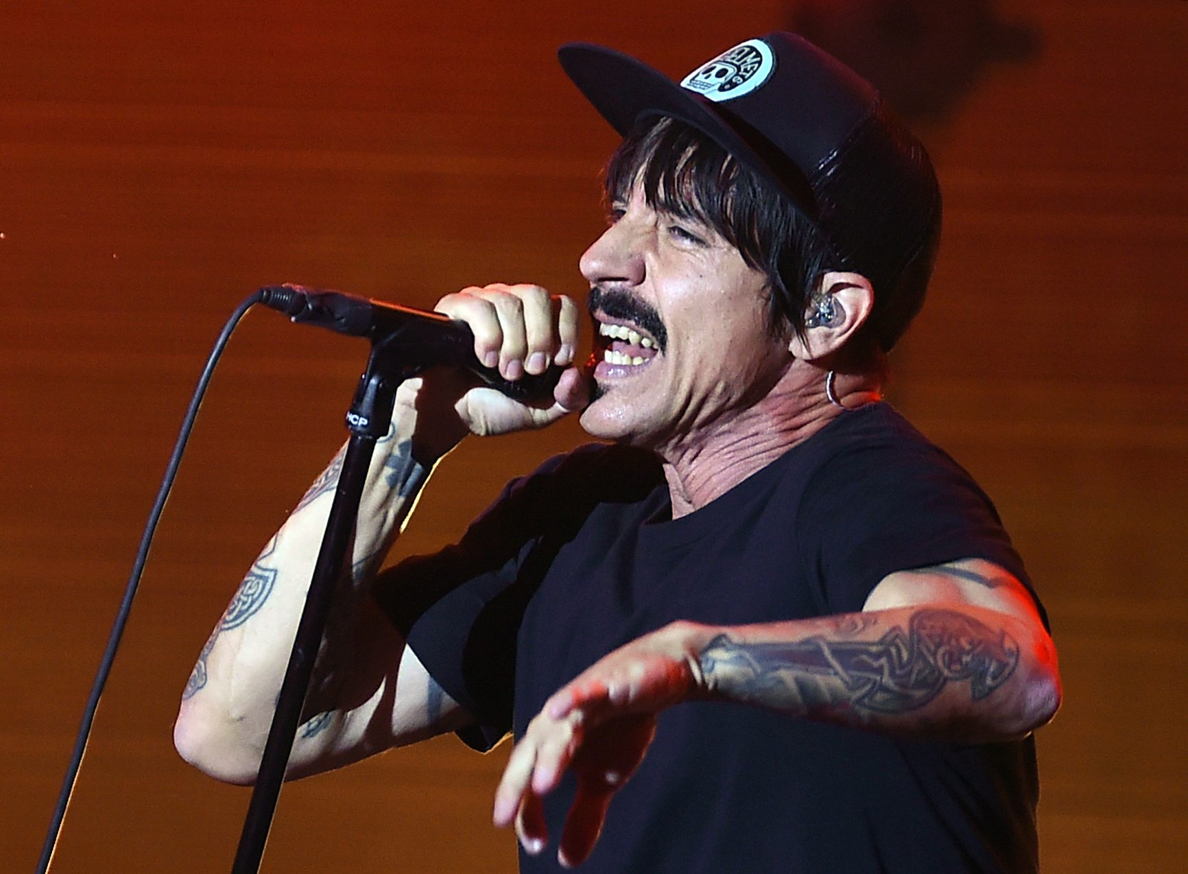 Konzert im Kraftwerk in Berlin und im Netz Die Red Hot Chili Peppers