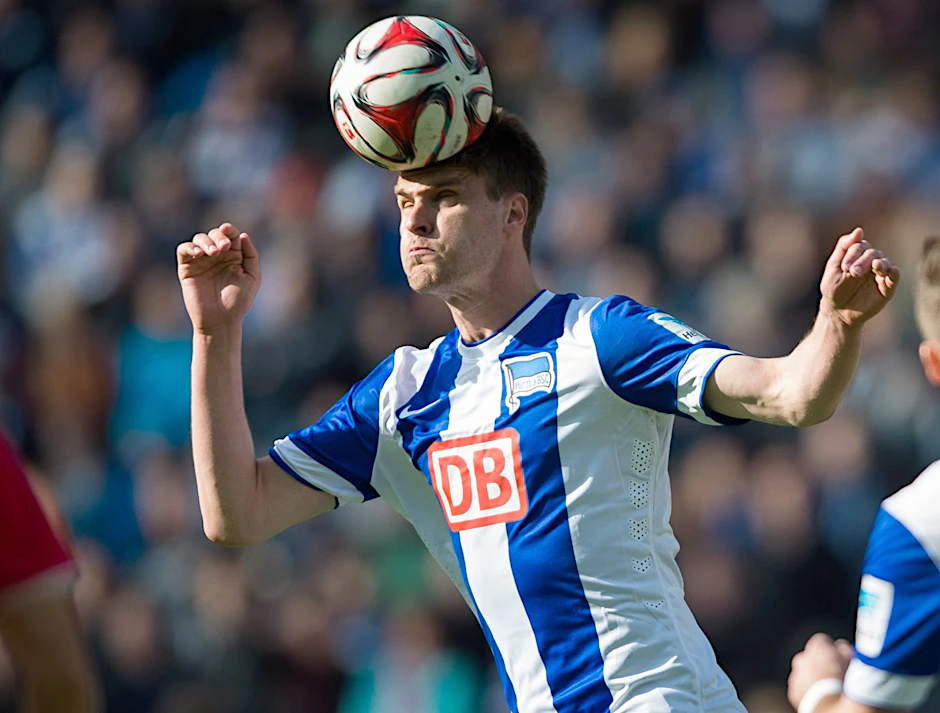 Sebastian Langkamp ist gegen München am Mittwoch, dem 21. September 2016, Herthas Abwehrchef.