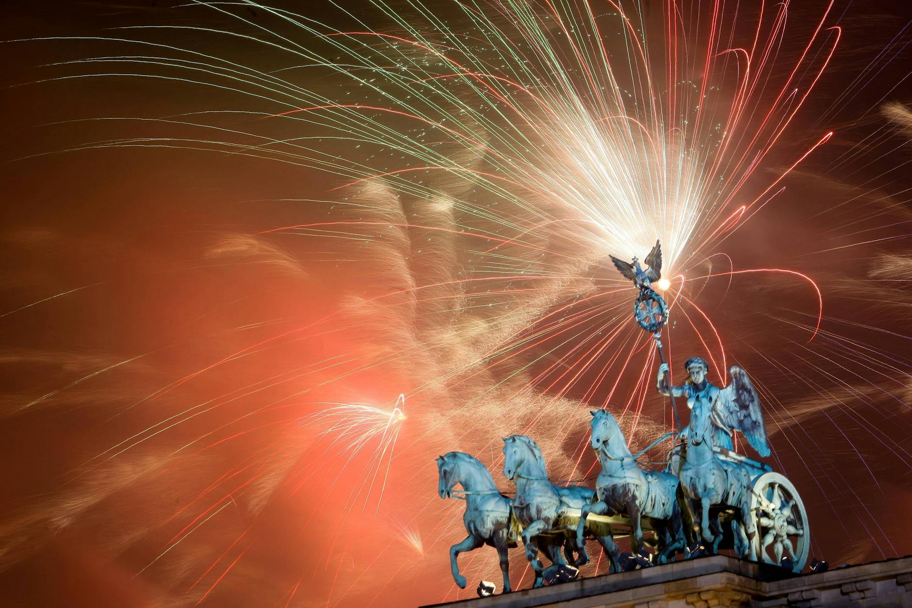 Silvester am Brandenburger Tor in Berlin.