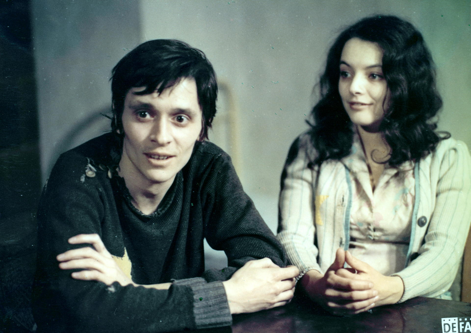 1974: Henry Hübchen mit Blanche Kommerell in Frank Beyers "Jakob der Lügner", der als einziger Defa-Film für den Oskar nominiert war.