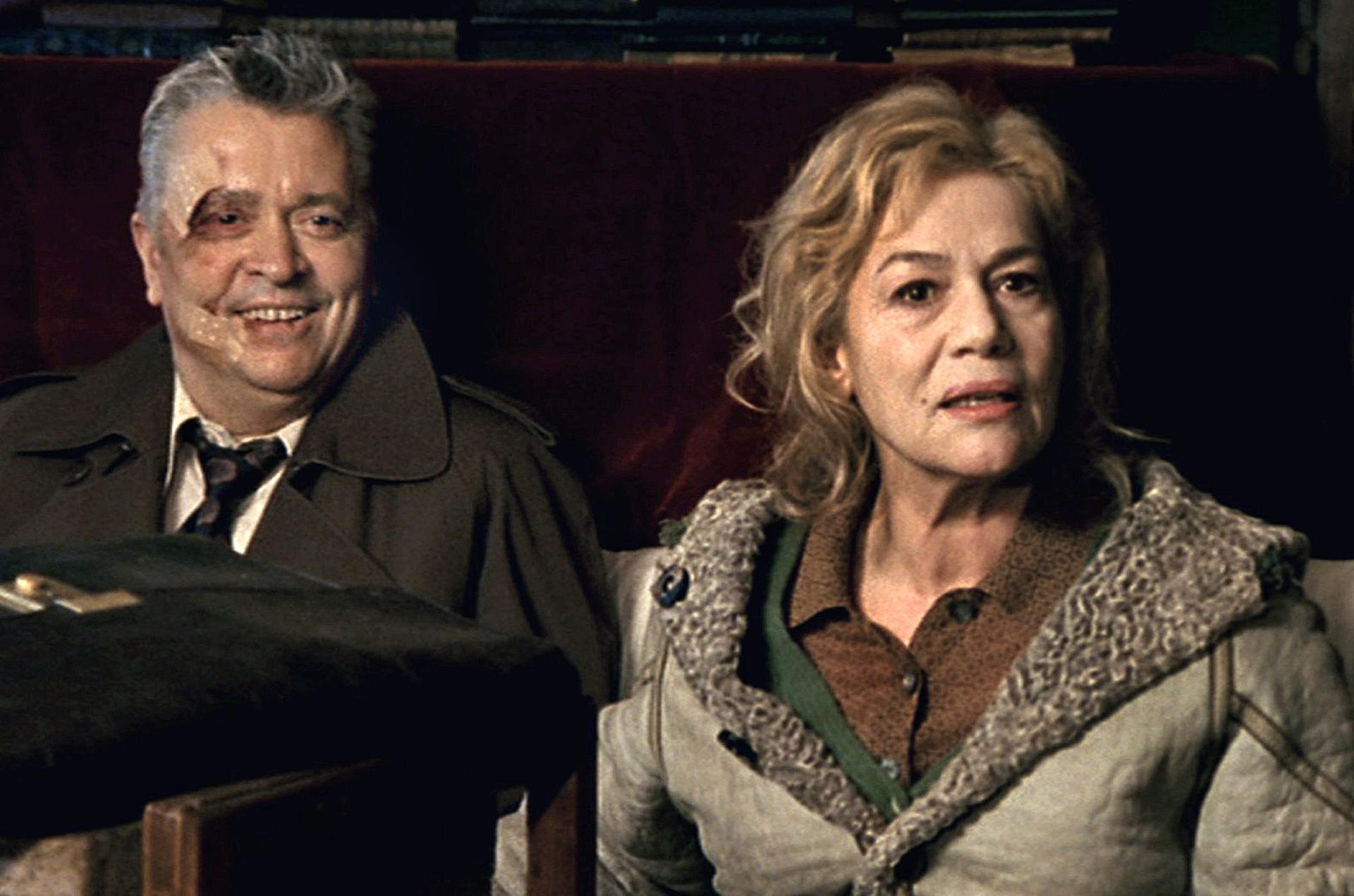 2004: In Dani Levys Komödie "Alles auf Zucker" spielen Henry Hübchen und Hannelore Elsner ein Ehepaar, das aus Erbschaftsgründen sein Jüdischsein zelebriert.