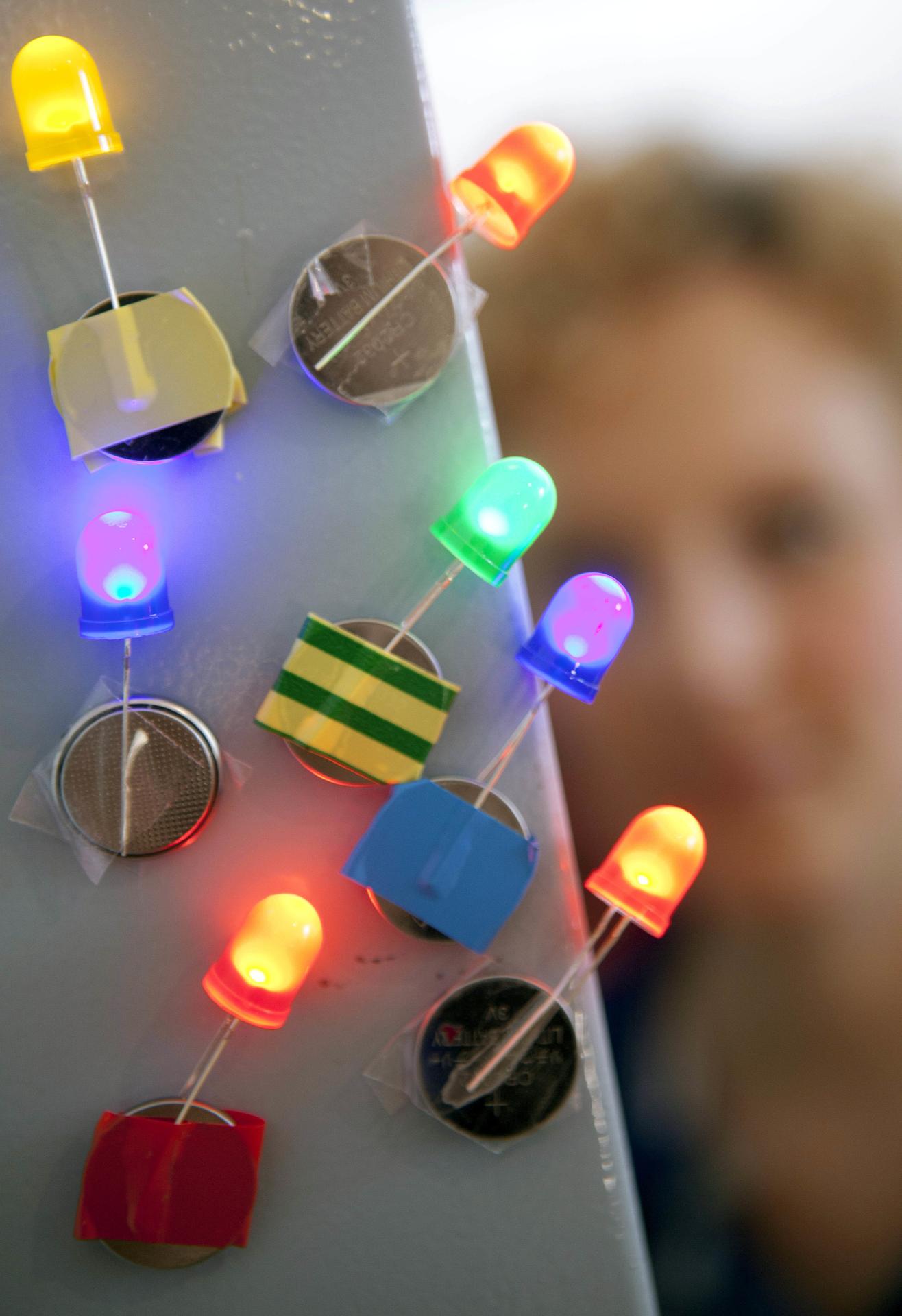 LEDs eignen sich hervorragend zum Basteln kreativer Dinge aller Art.