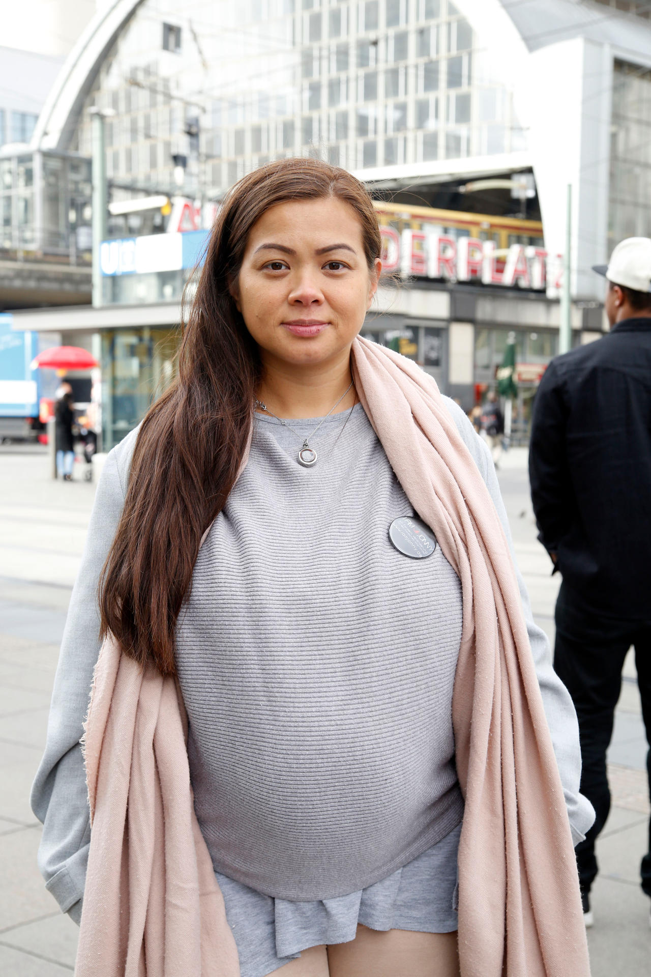 Tina K., die Schwester von Jonny.