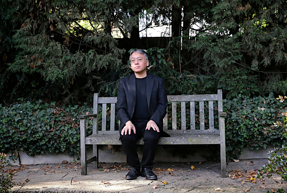 Auf dieser Bank in London gab Kazuo Ishiguro am Donnerstagnachmittag eine kleine Pressekonferenz als neuer Literaturnobelpreisträger.