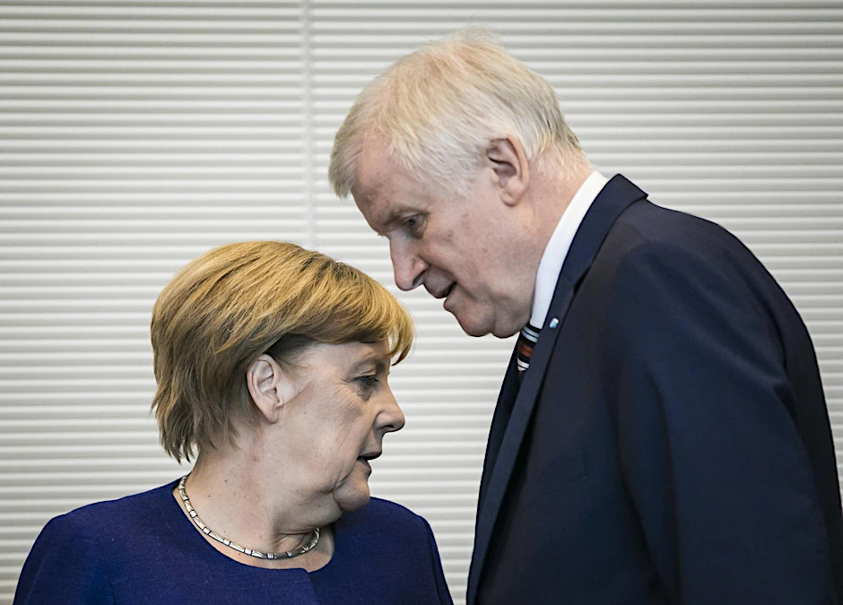 Bundeskanzlerin Angela Merkel (CDU) und Horst Seehofer, Ministerpräsident von Bayern und Parteivorsitzender der CSU.