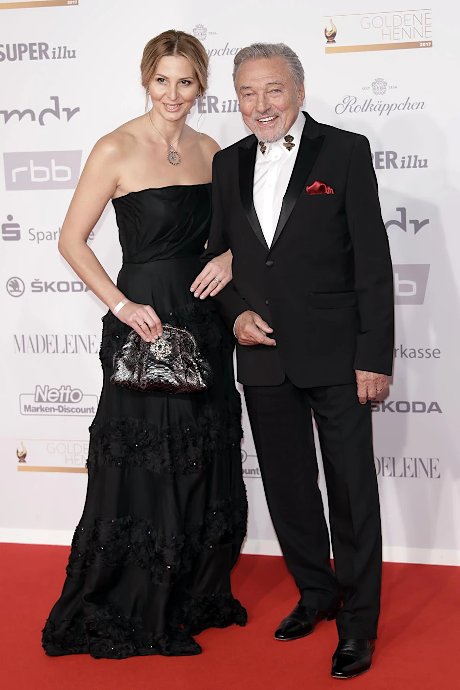 Er wurde für sein Lebenswerk gefeiert. Karel Gott (78) kam mit seiner Frau Ivana.