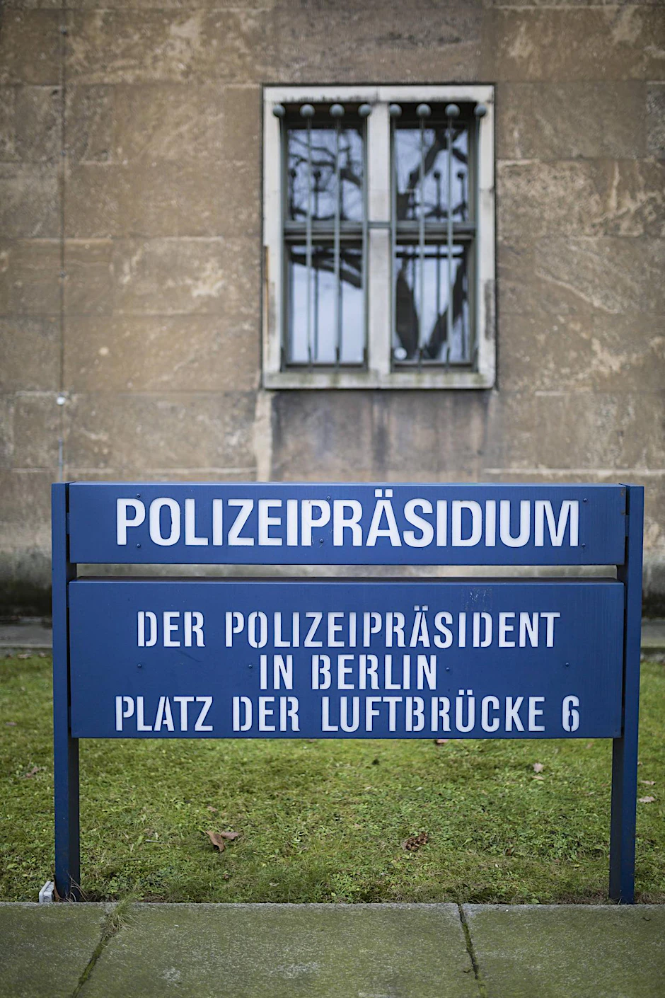 Am kommenden Sonntag ist am Platz der Luftbrücke „Tag des Einbruchschutzes“. Dort informiert die Polizei, wie man sich besser schützt.