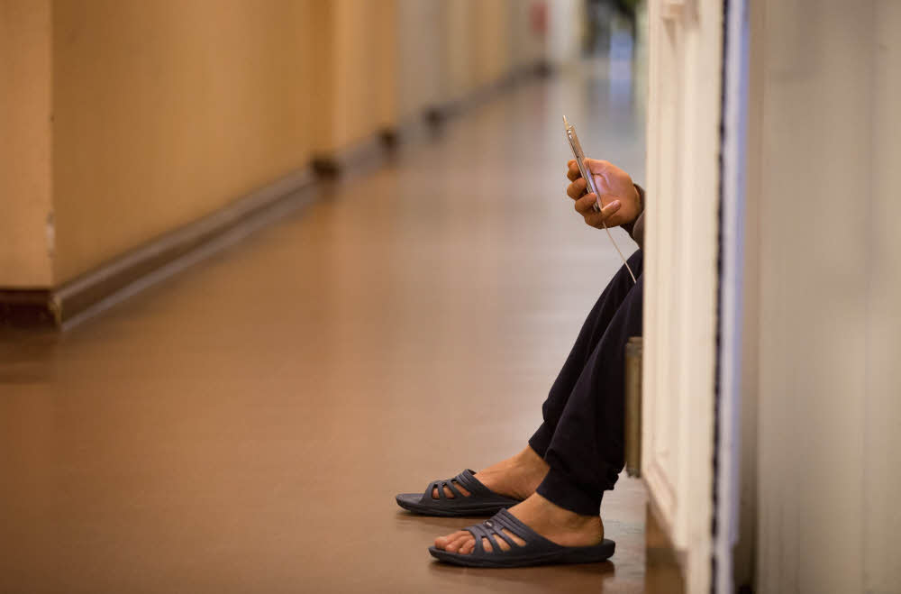 Alltag im Flüchtlingsheim: Warten auf das, was kommt.