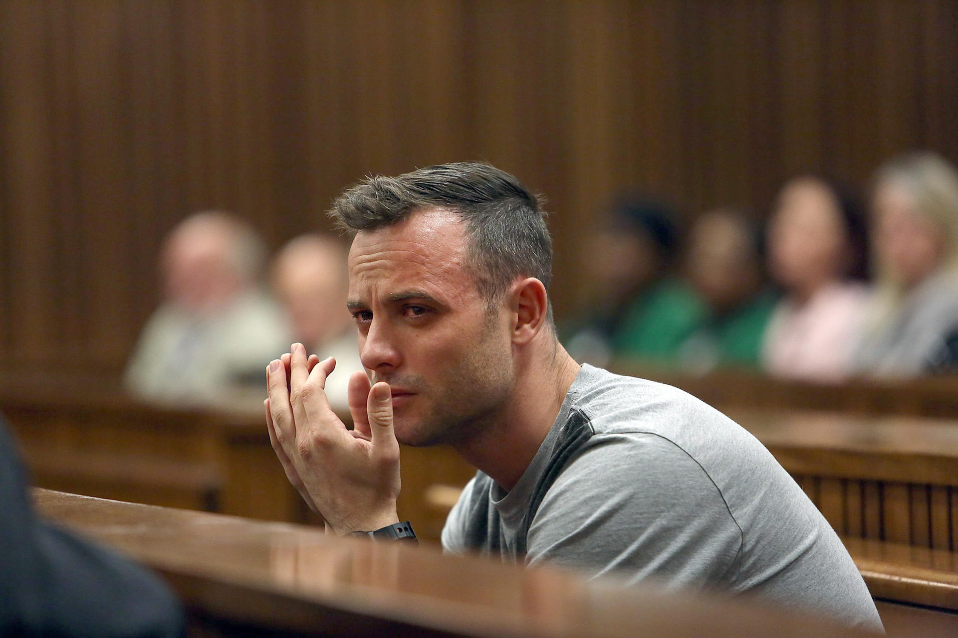 Oscar Pistorius: Ex-Spitzensportler kommt auf Bewährung frei - wegen Totschlags verurteilt