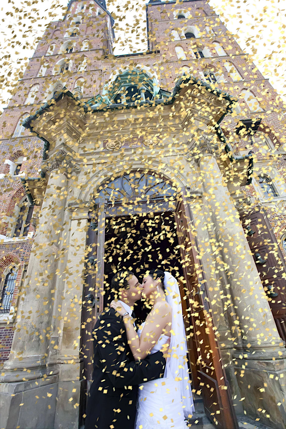 Heiraten am 1.7.? Der Termin ist längst ausgebucht. Auch Sonnabende sind schnell belegt.