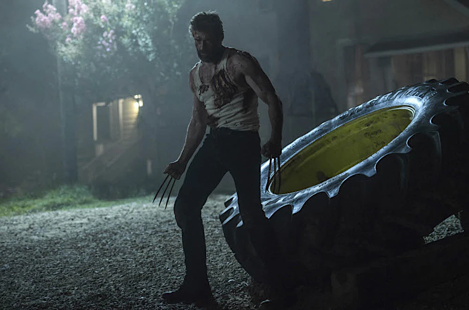 Gleich spritzt Blut: Hugh Jackman in einer Logan-Szene.
