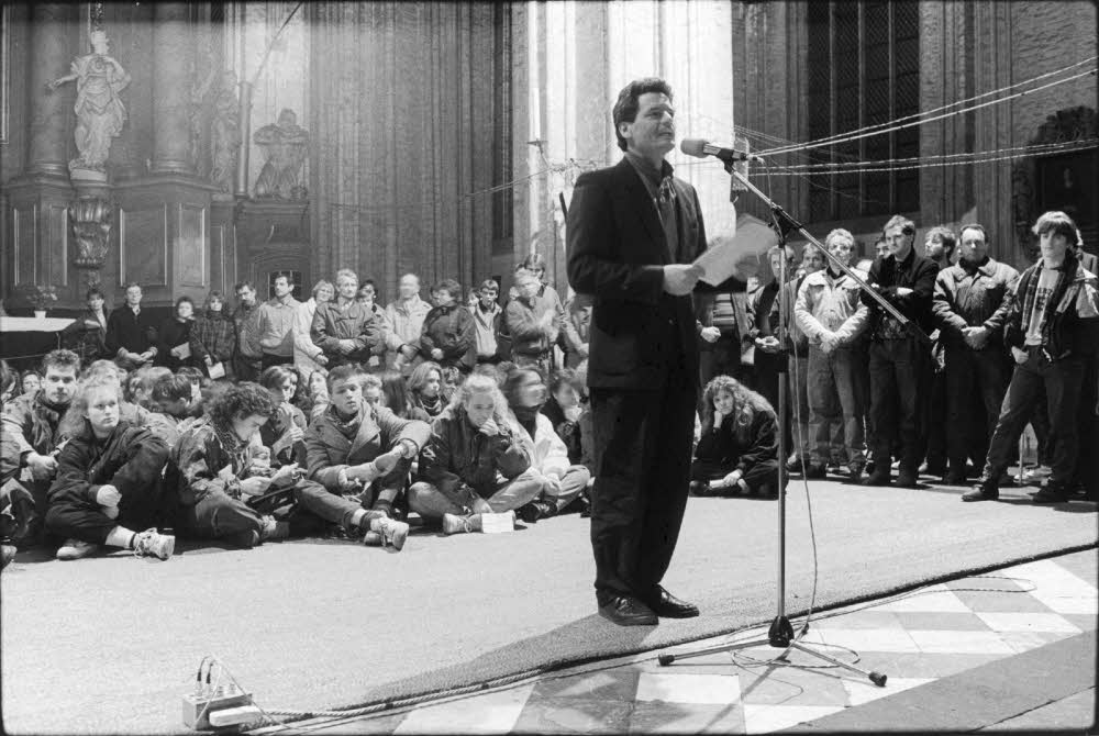 Der Pfarrer – im Herbst 1989 in der Marienkirche in Rostock.