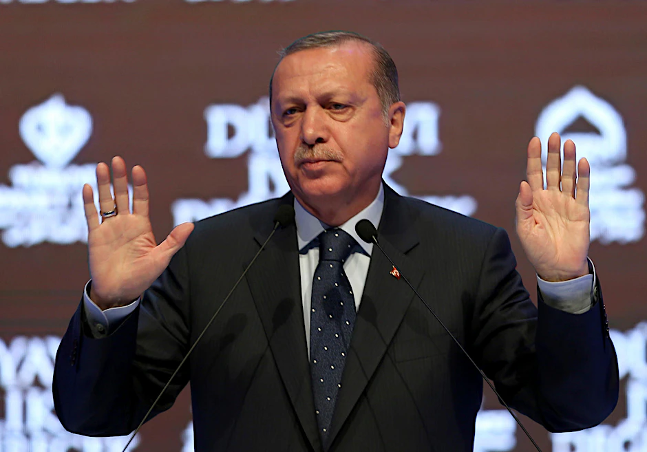 Der türkische Präsident Recep Tayyip Erdogan spricht am 12.03.2017 bei einer Kundgebung in Istanbul.