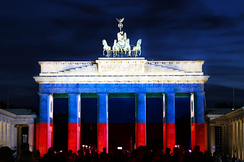 Dazu kam es nicht: Das Brandenburger Tor in den Farben Russlands.