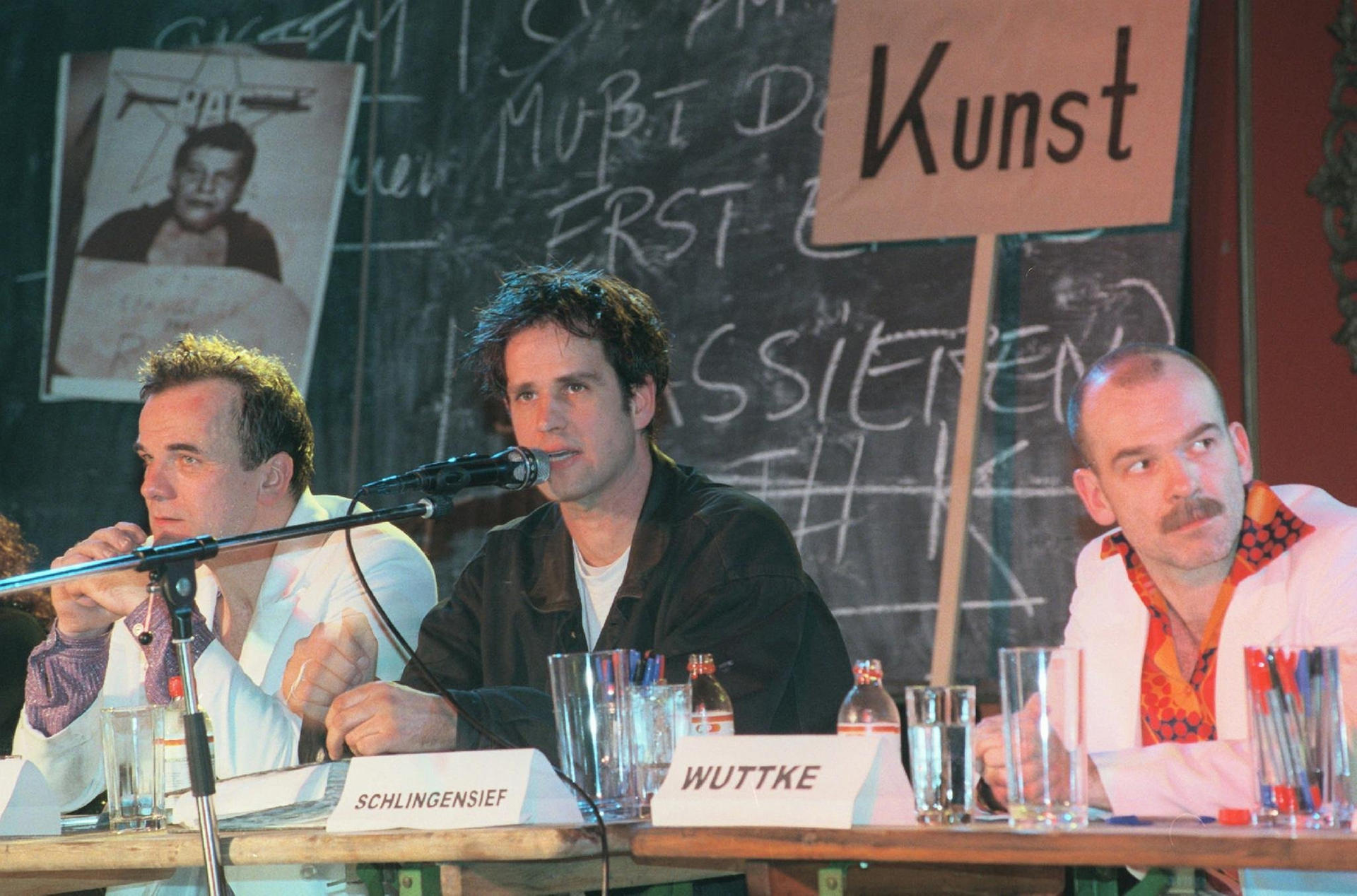 Christoph Schlingensief beim Wahlkampfzirkus im Prater. 