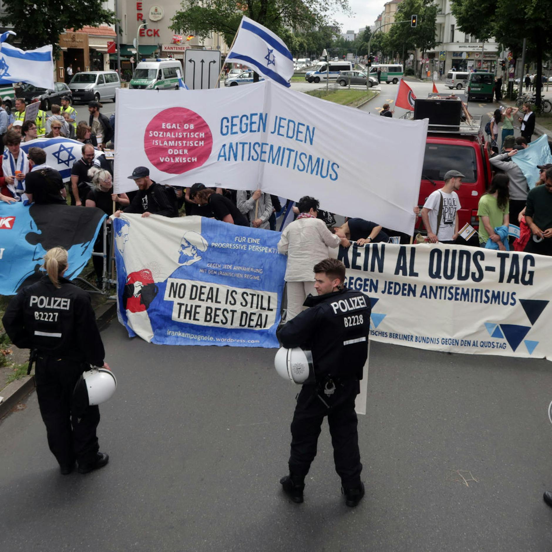 Image - Al-Kuds-Tag in Berlin: 500 Teilnehmer bei Protesten gegen Anti-Israel-Demo