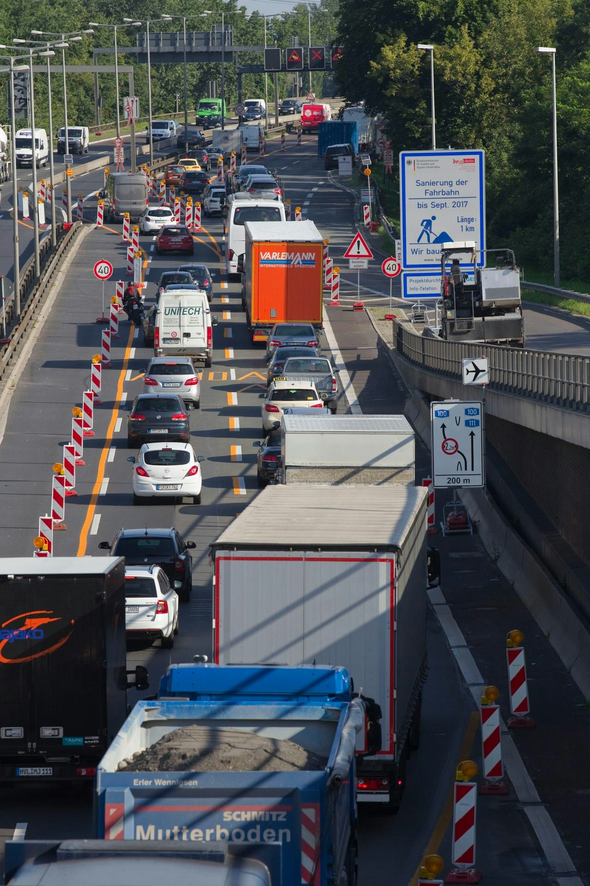 Verkehrschaos An Elsenbrücke Neue Markierungen Auf A100 Bringen Kaum Entlastung - gqpejhs