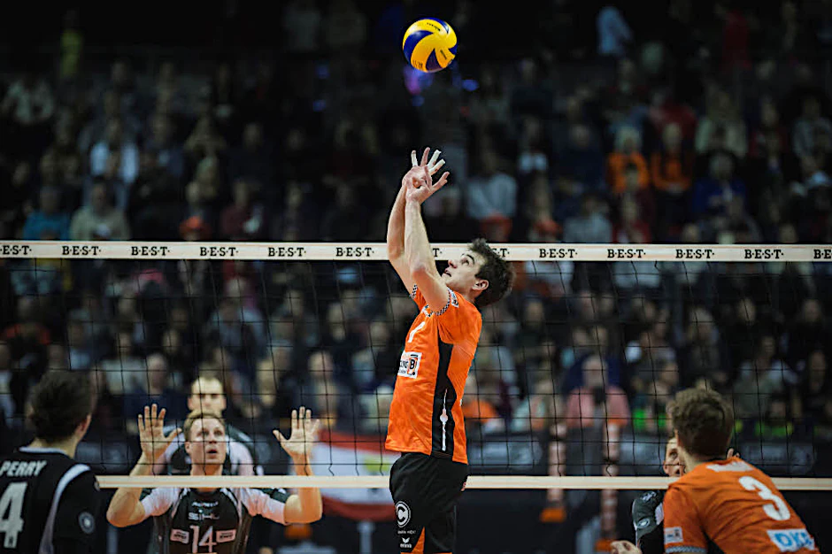 „Der verrückte Regisseur“: BR Volleys-Zuspieler Pierre Pujol. 