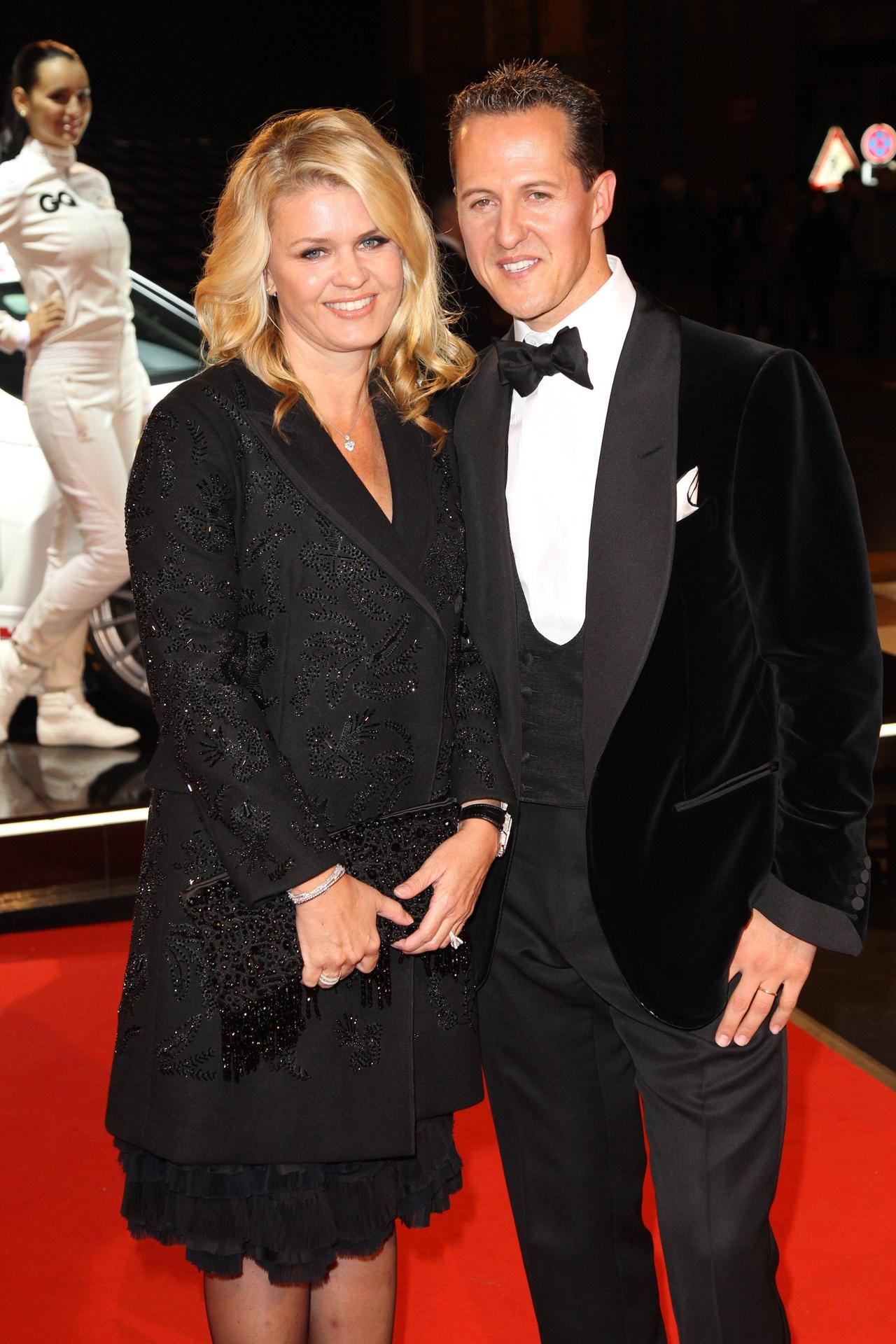 Ein Bild aus glücklichen Tagen: Corinna und Michael Schumacher bei einem Event. 