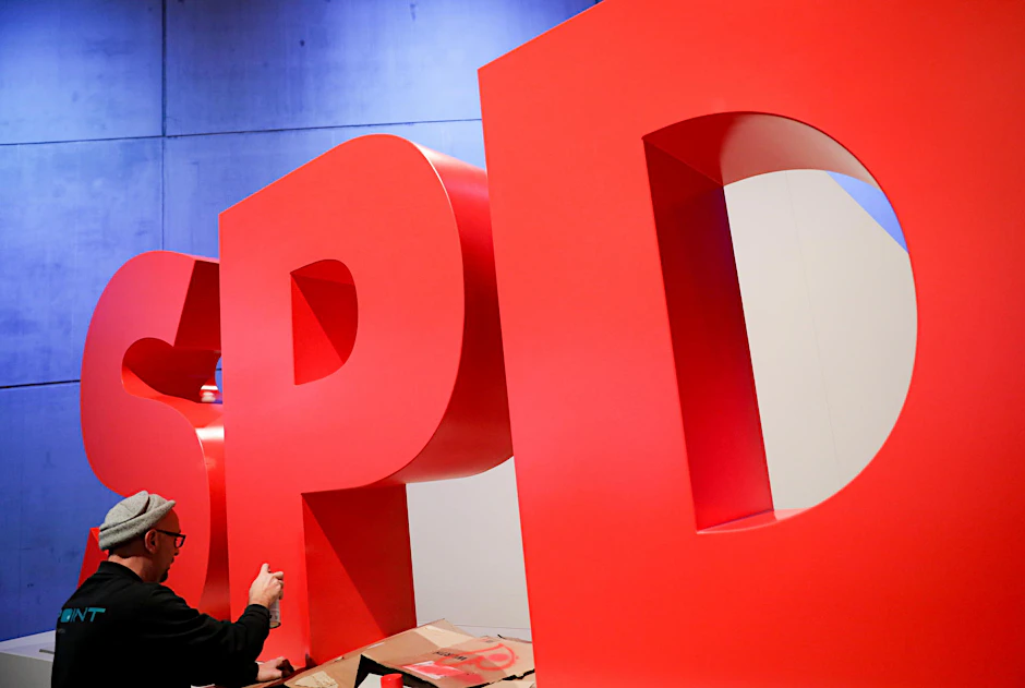 Kein neuer Glanz: Viele SPD-Mitglieder befürchten, dass eine erneute Regierung mit der Union ihrer Partei schaden könnte.