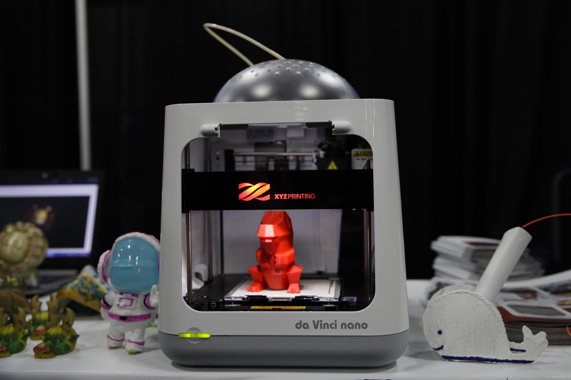 Wie ein kleiner Backofen für Nerds: der tragbare 3D-Drucker «da Vinci Nano» der Firma XYZPrinting. Einsatzmöglichkeiten: nahezu unbegrenzt.