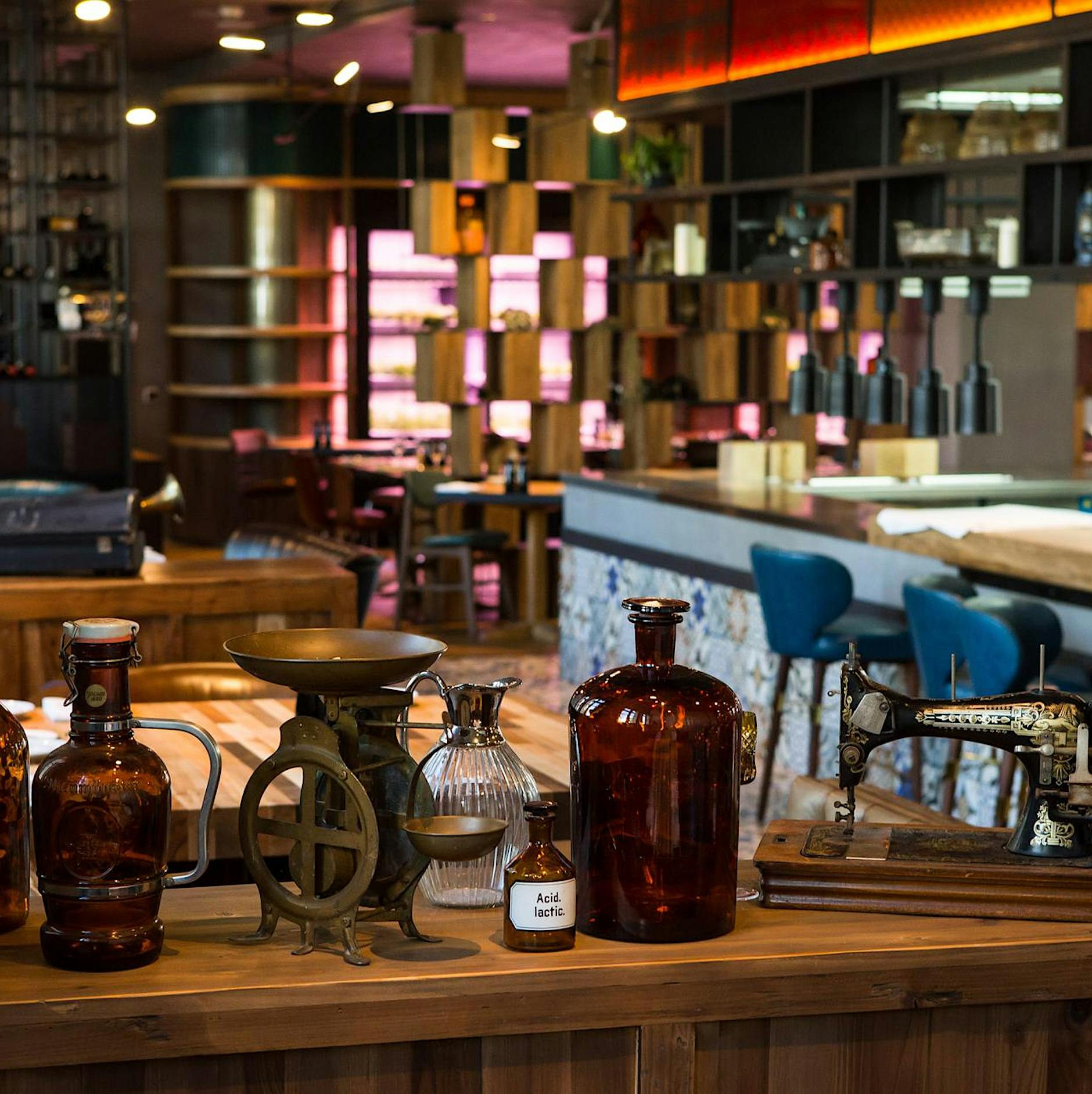 Schönes am Wochenende: Ein neuer Starkoch im Möckernkiez, Klatschmohn und Tee mit Schuss