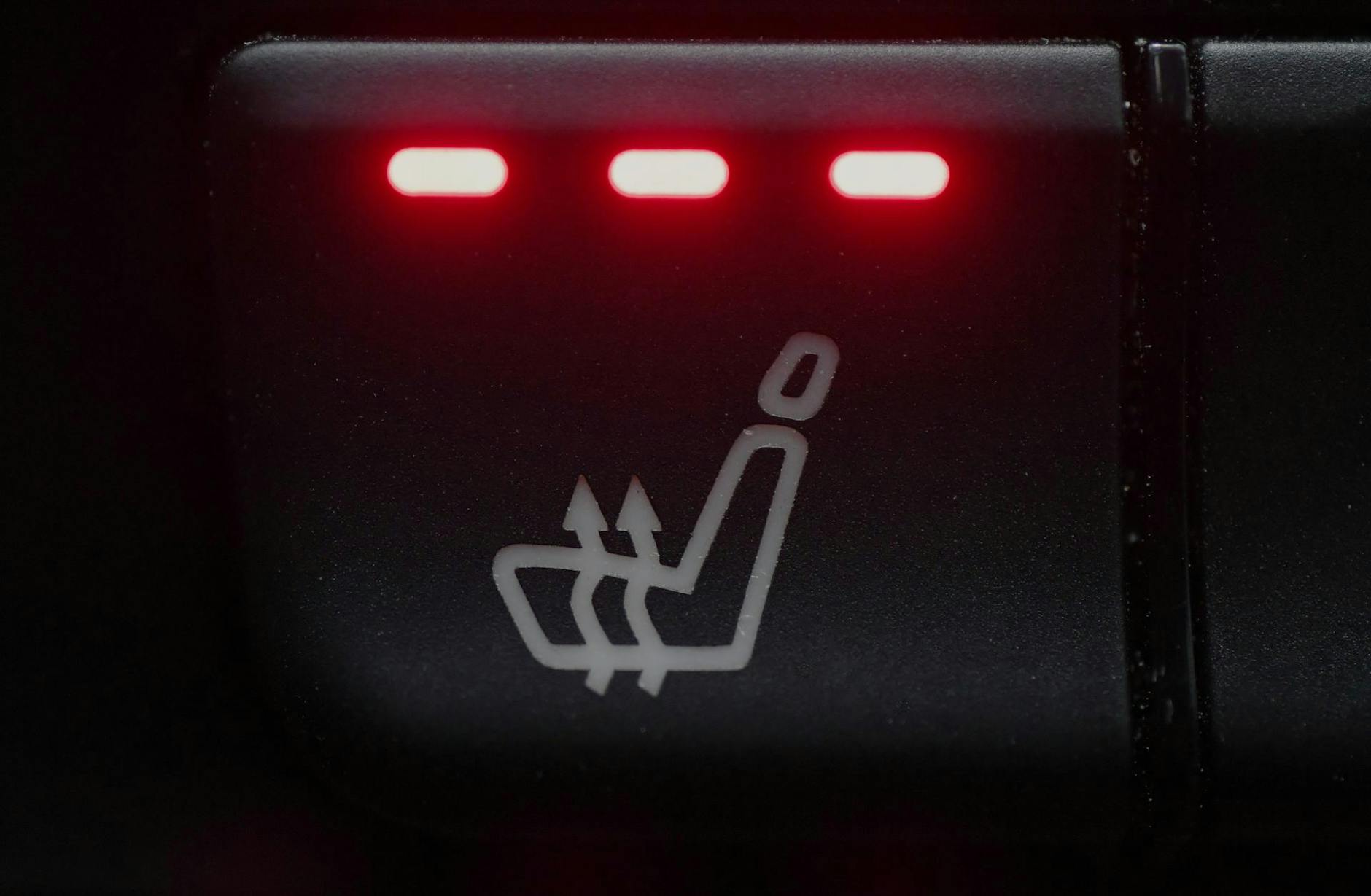 Kann die Sitzheizung im Auto für Männer womöglich gefährlich werden?