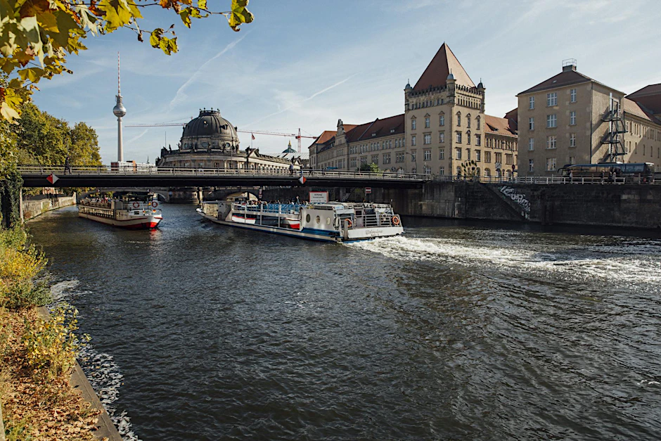 Die Berliner Wasserschutzpolizei hat am Sonntag einen Mann gestoppt, der in einem gestohlenem Boot unterwegs war.&nbsp;