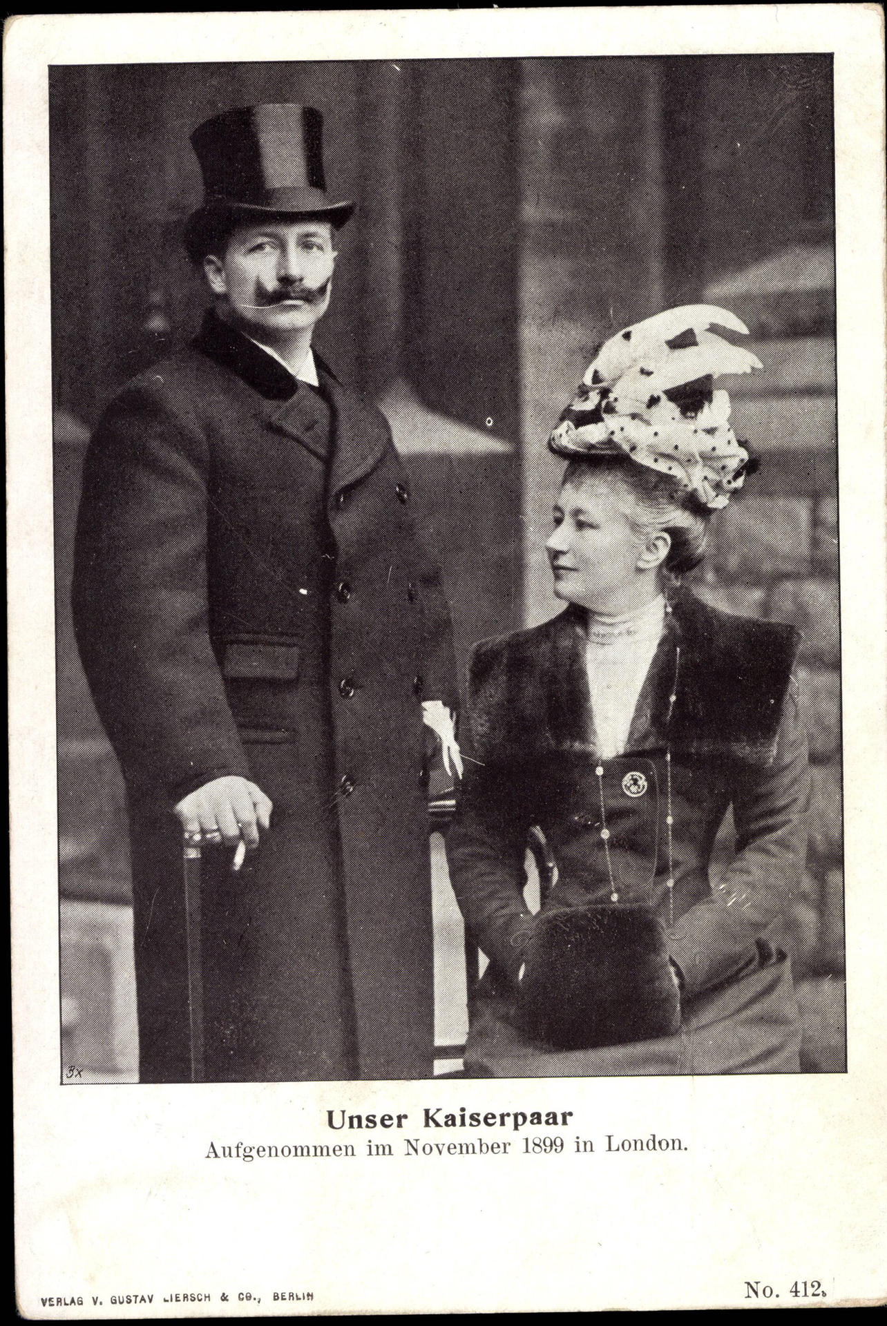 Ein Foto aus besseren Tagen: Das Kaiserpaar Wilhelm II. und Auguste Victoria bei einem Besuch in London 1899. Wilhelm war Enkel der britischen Königin Victoria.