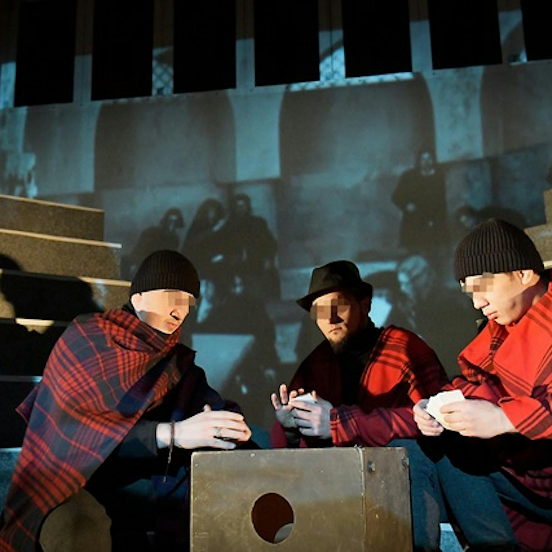 „Hamlet“ in der Jugendstrafanstalt: Wenn Gefangene auf der Bühne über Freiheit sprechen