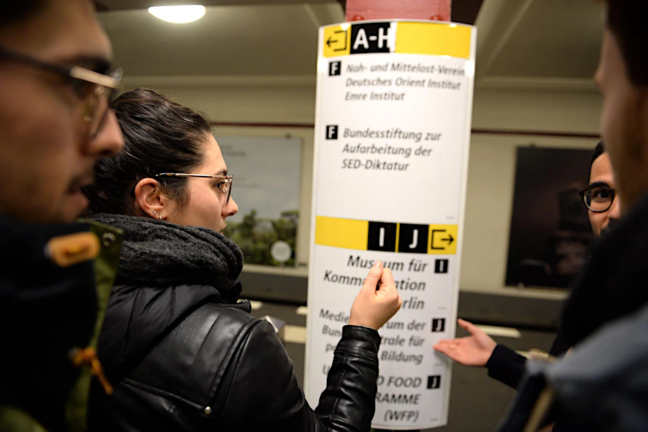 Marcio, Zaenab und Quentin kennen viele U-Bahnhöfe in aller Welt.