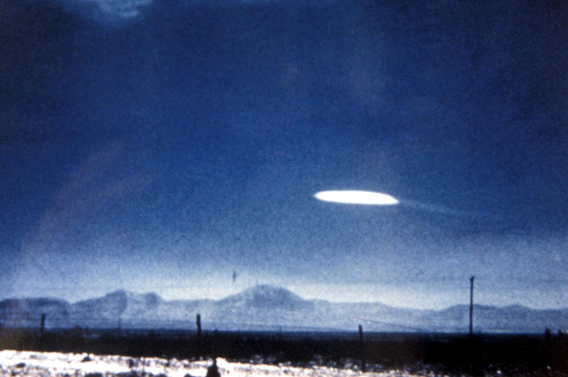 Robert Fleischer fordert die Regierungen auf, Akten zu Ufo-Forschungen freizugeben.