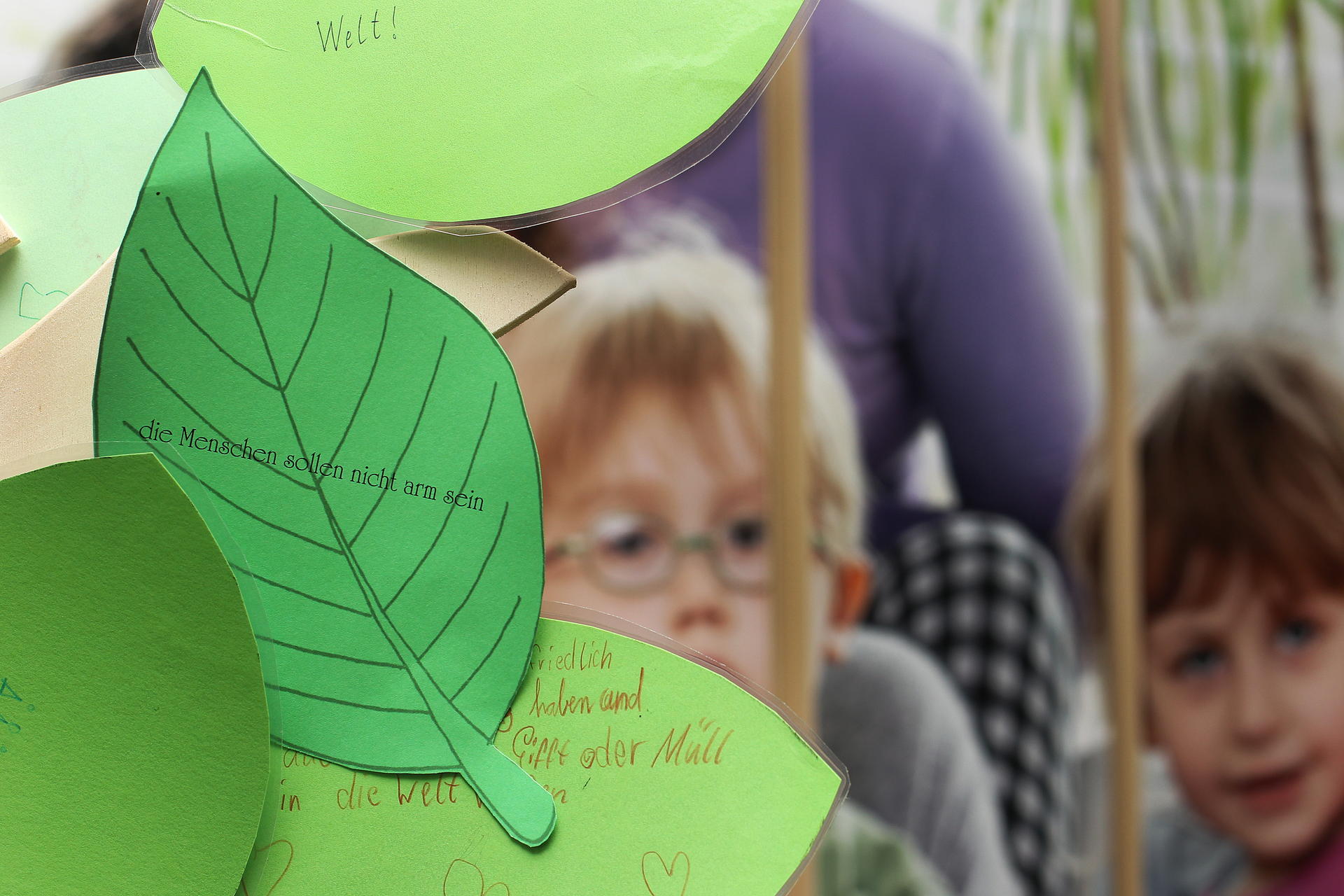 Auf dem Fachtag der Landeskommission zur Prävention von Kinder- und Familienarmut: Wie nehmen Kinder und Jugendliche Armut wahr?