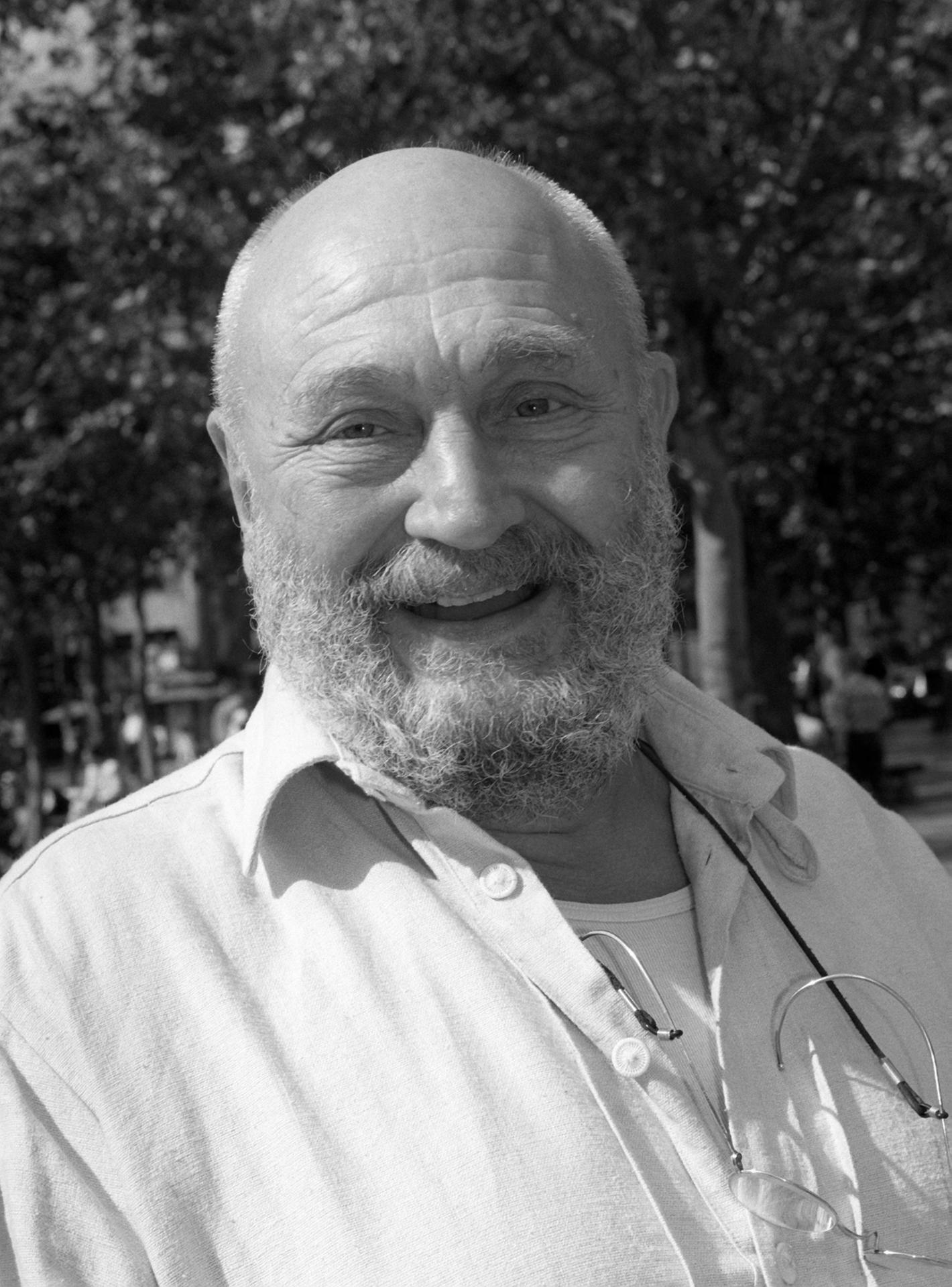 Rolf Hoppe (1930-2018).