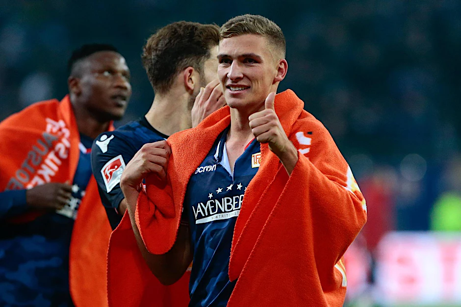 Daumen hoch: Grischa Prömel ist nach seiner Rückkehr in das unbesiegbare Union-Team zufrieden.