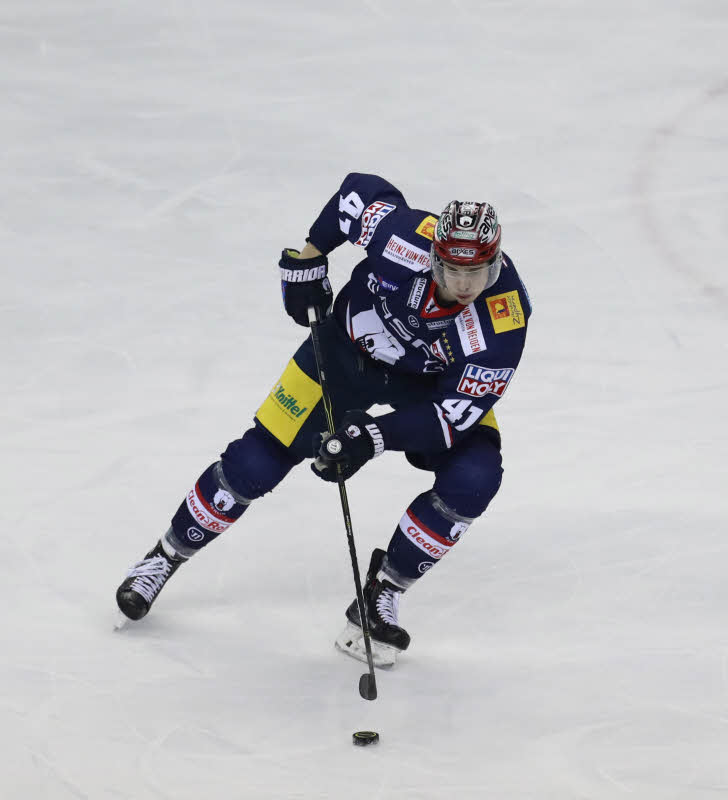 Leuchttum im Zentrum Warum LouisMarc Aubry für die Eisbären so
