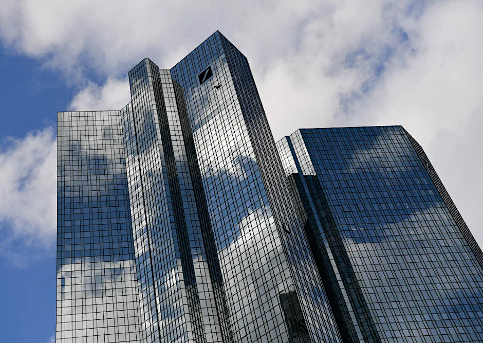 In der Zentrale der Deutschen Bank in Frankfurt ist mal wieder ein Neuanfang angesagt.