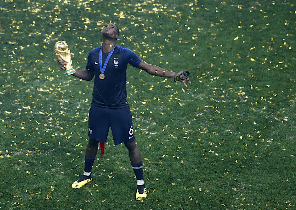 Na kommt da noch ein goldener Konfetti-Schnipsel für mich: Paul Pogba