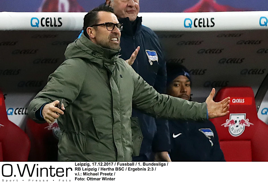 Herthas Manager Michael Preetz wird nach der Hinrunde laut.
