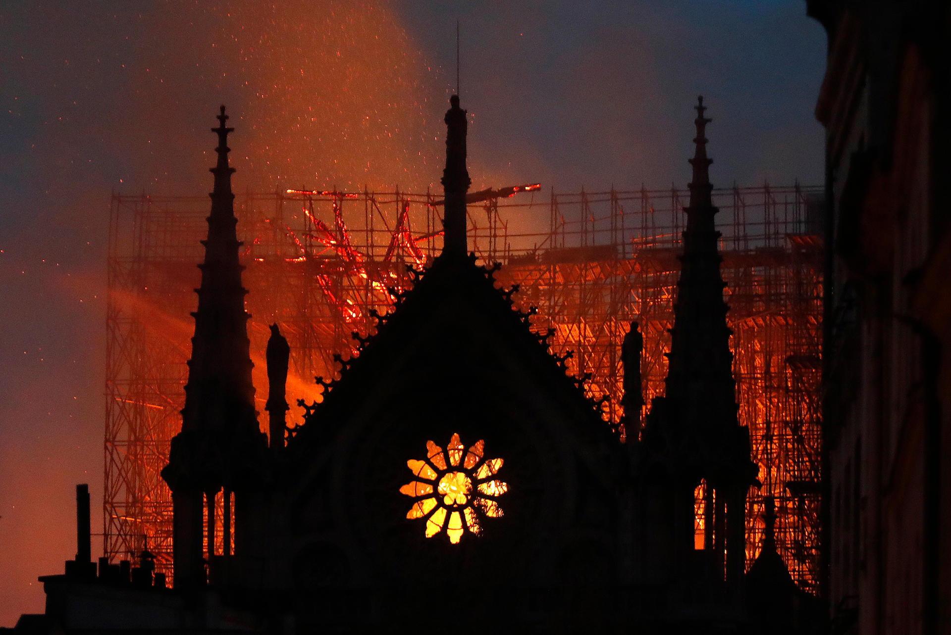 Notre-Dame: Wiederaufbau Kann Laut Dombau-Expertin Jahrzehnte Dauern