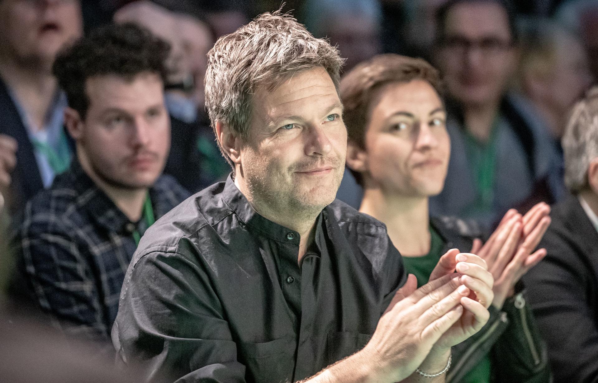 Habeck hält Enteignungen notfalls für denkbar