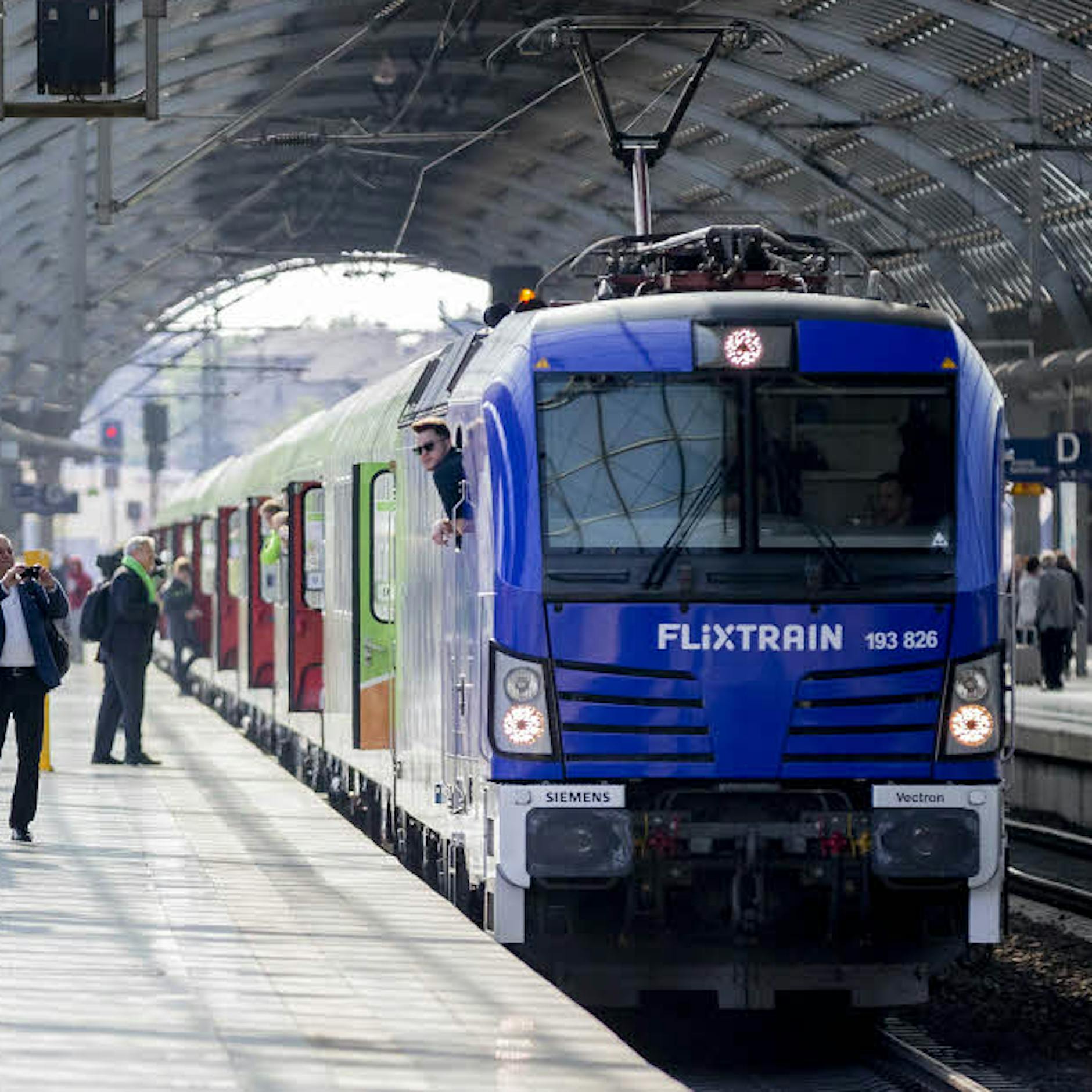 Flixtrain Berlin-Köln: Pünktlichkeit, Schnelligkeit, Komfort im Test