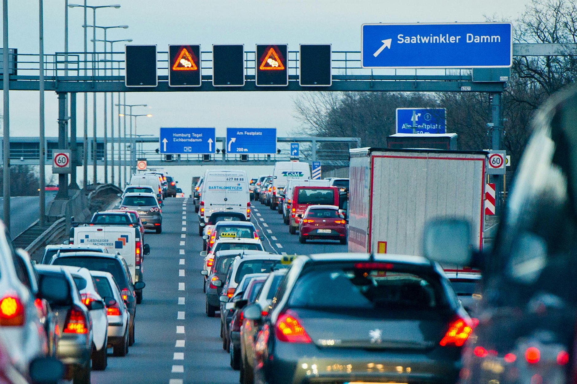 Stau auf der Autobahn (Symbolbild)
