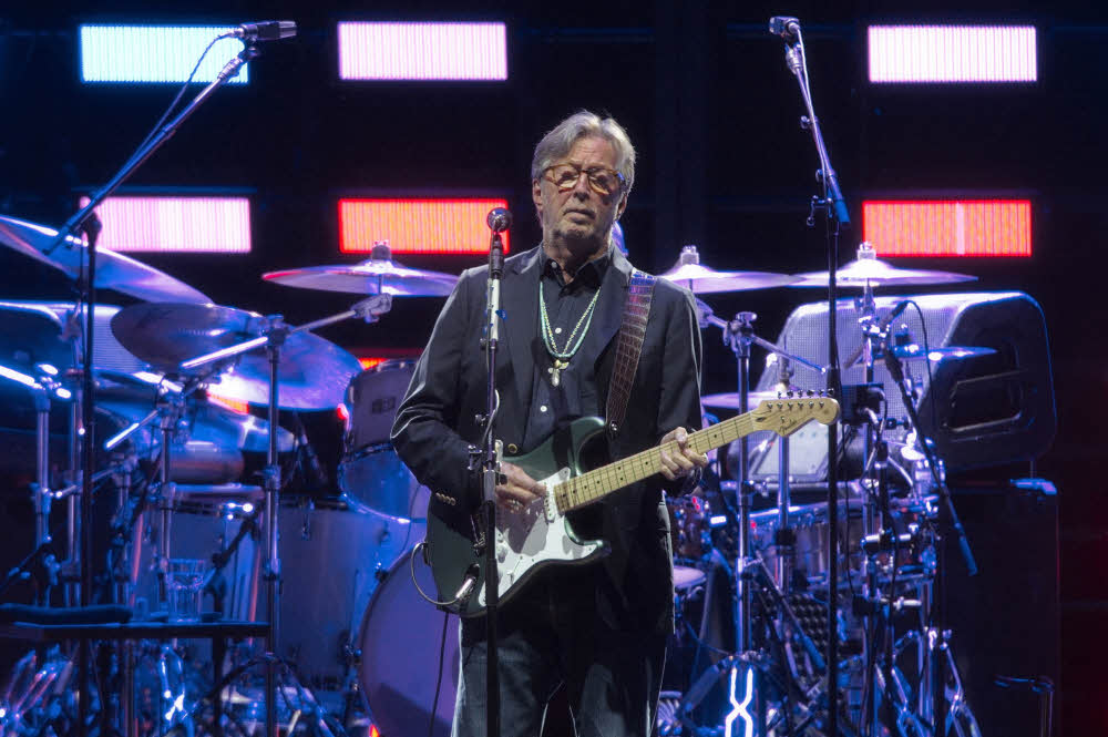 Berliner Arena Eric Clapton Gibt Exklusives Konzert