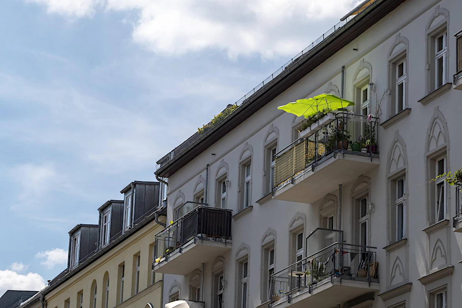 Im Bezirk Prenzlauer Berg hören mehrere Menschen einen störenden Pfeifton.