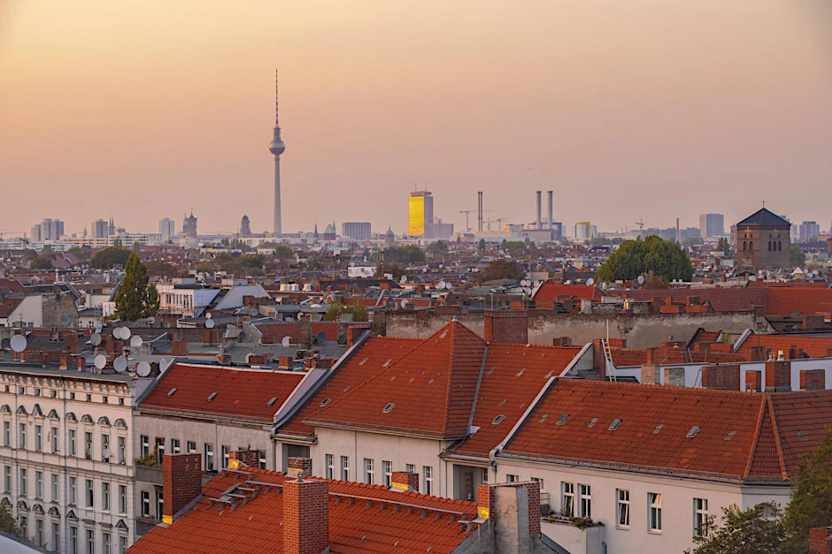 Der Umsatz durch Immobilien-Verkäufe in Berlin ist auf dem höchsten Wert seit der Wiedervereinigung.