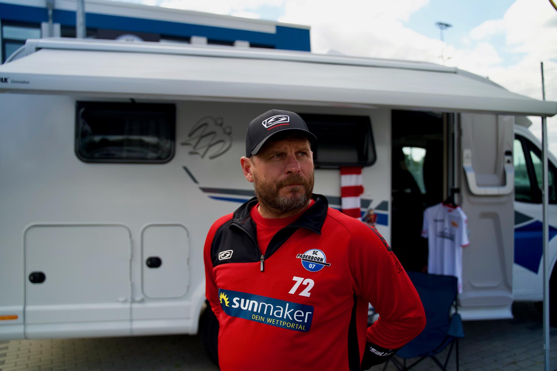 Steffen Baumgarts Ehefrau, Katja, leitet heute noch die Fanshops von Union Berlin.