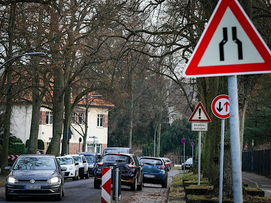 Seit 20 Jahren ist der Durchgangsverkehr im Waldseeviertel in Hermsdorf ein echtes Problem.