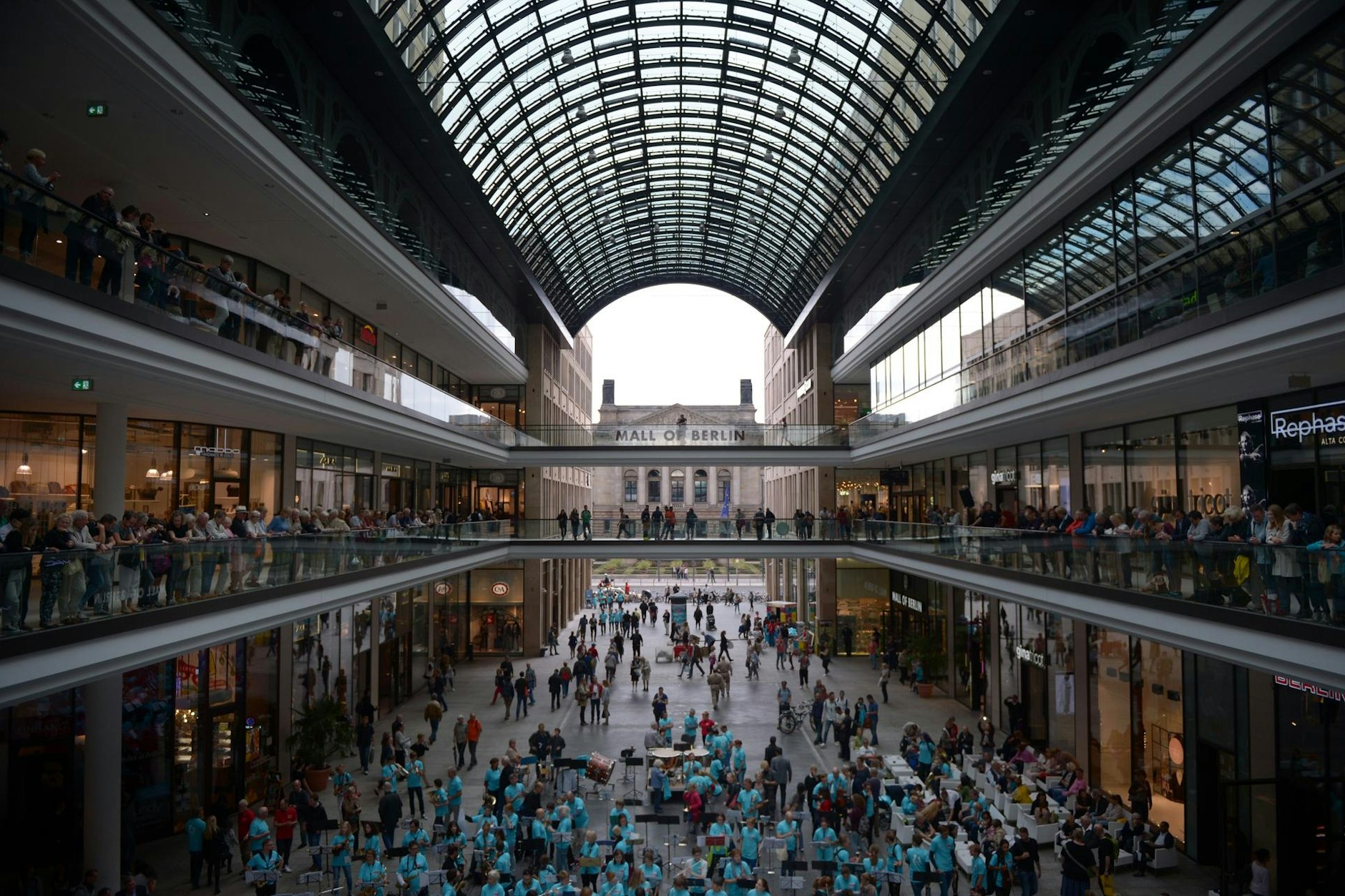 Eines der beliebtesten Einkaufsziele in der City: die „Mall of Berlin“ in Mitte.